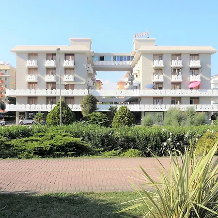 Great Flat Close To The 아파트 비비오네