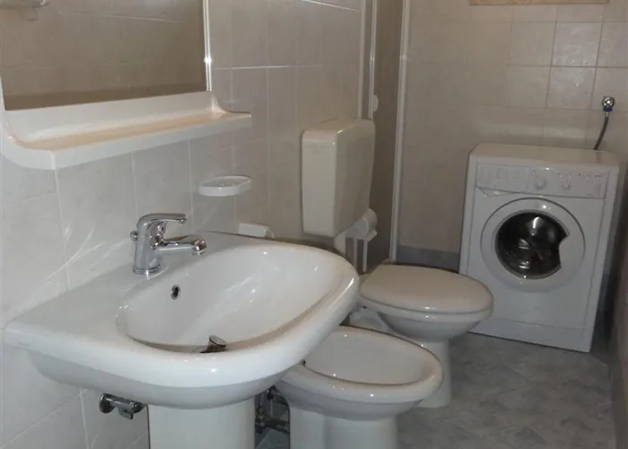 Great Flat Close To The 아파트 비비오네